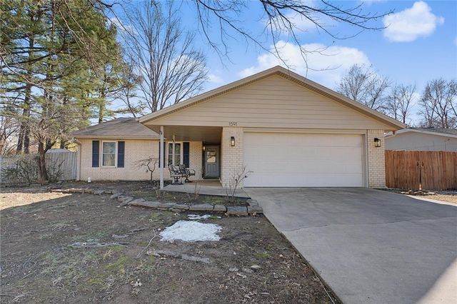 1591 E Cortland Street, Fayetteville, AR 72703