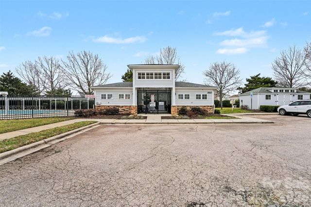 1640 Rustic Arch Way, Huntersville, NC 28078