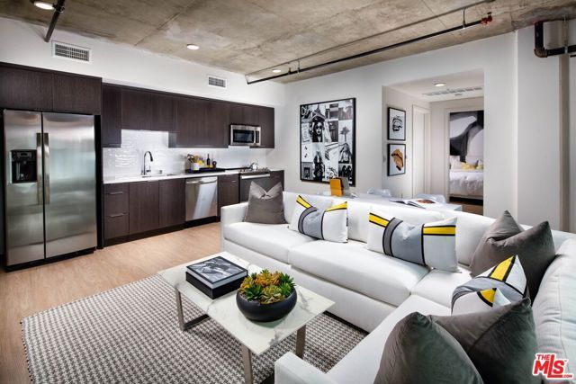 1101 N Main Street A622, Los Angeles, CA 90012