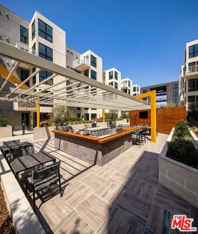 1101 N Main Street A622, Los Angeles, CA 90012