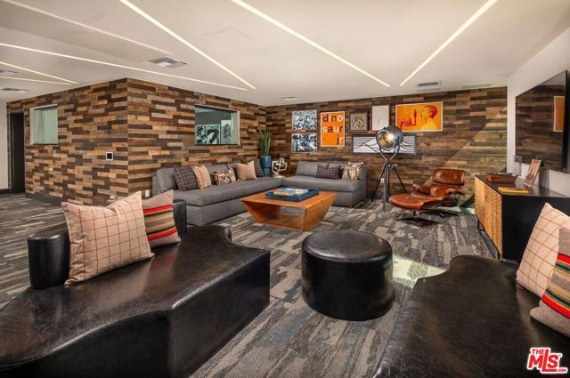 1101 N Main Street A622, Los Angeles, CA 90012