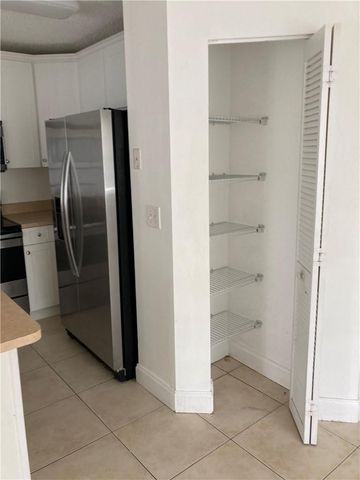 8985 NW 38TH Drive, Coral Springs, FL 33065
