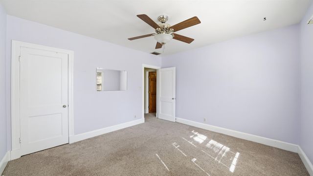 196 Inlet Dr, St Augustine, FL 32080