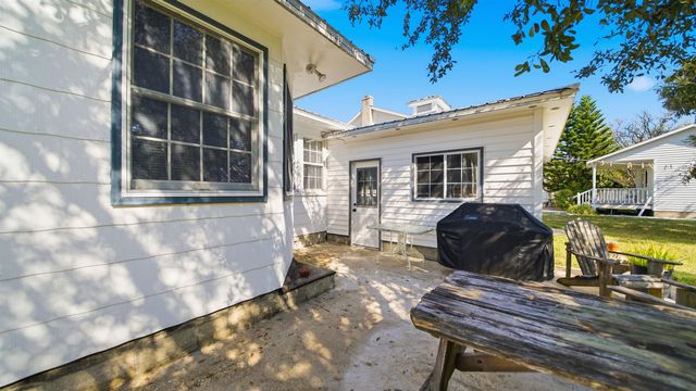 196 Inlet Dr, St Augustine, FL 32080