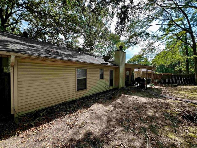 12606 Goldleaf Drive, Little Rock, AR 72210