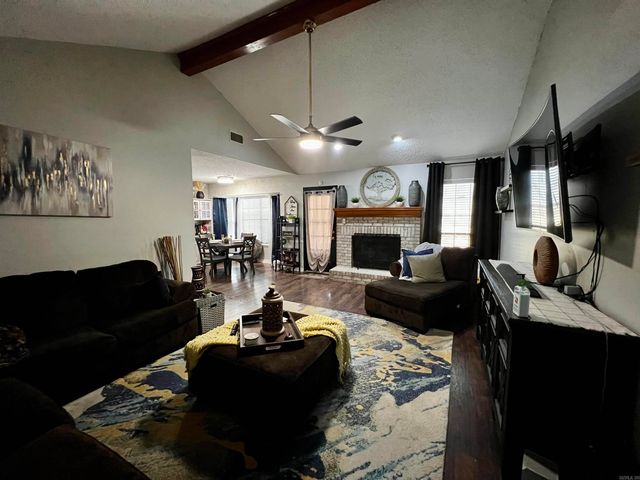12606 Goldleaf Drive, Little Rock, AR 72210