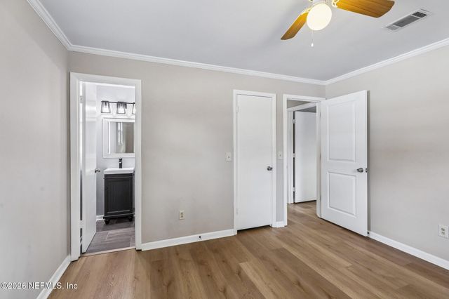 1102 WALNUT Street, Green Cove Springs, FL 32043