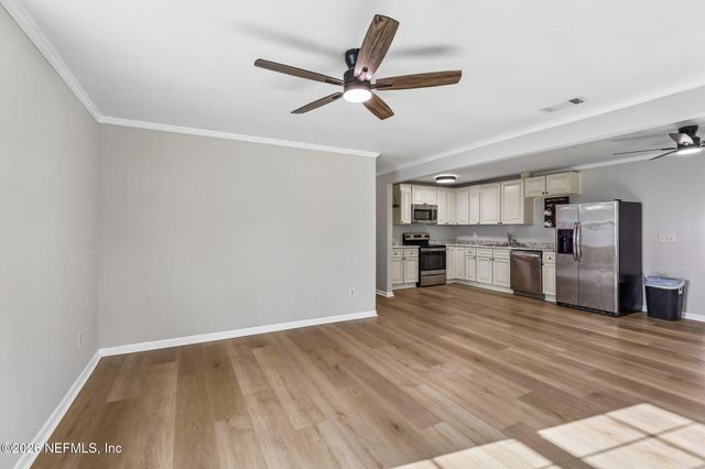 1102 WALNUT Street, Green Cove Springs, FL 32043