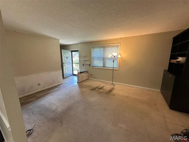 1706 Blue Jay Cove, Brentwood, MO 63144