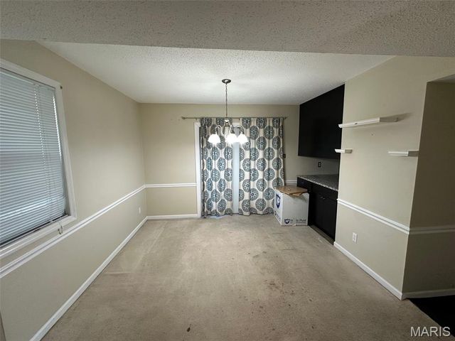 1706 Blue Jay Cove, Brentwood, MO 63144