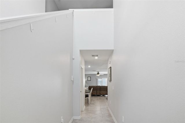 2707 RUNNERS CIRCLE, Clermont, FL 34714