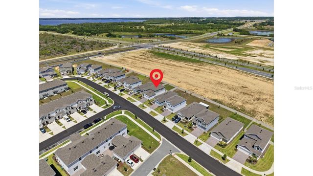 2707 RUNNERS CIRCLE, Clermont, FL 34714