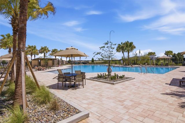 2707 RUNNERS CIRCLE, Clermont, FL 34714