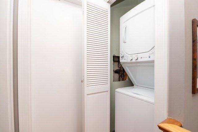 340 W 3rd St 3, Boston, MA 02127