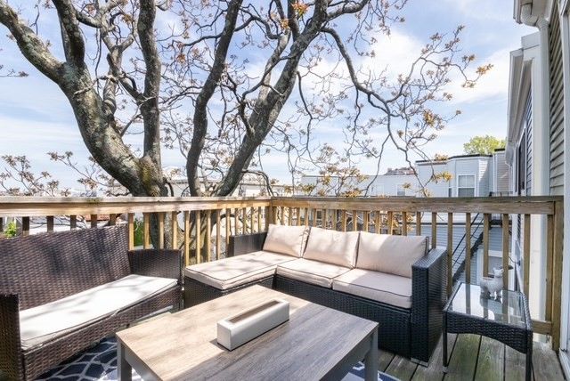 340 W 3rd St 3, Boston, MA 02127