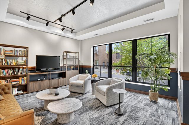 4525 Park Commons Drive 520, Saint Louis Park, MN 55416