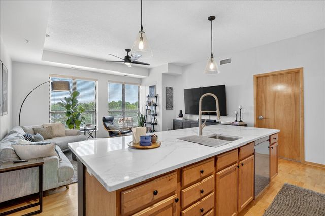 4525 Park Commons Drive 520, Saint Louis Park, MN 55416