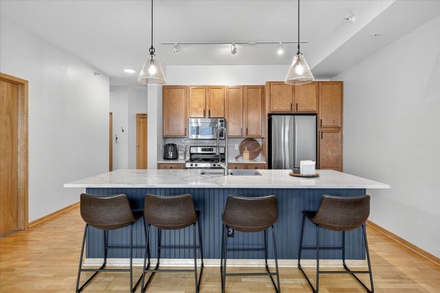 4525 Park Commons Drive 520, Saint Louis Park, MN 55416