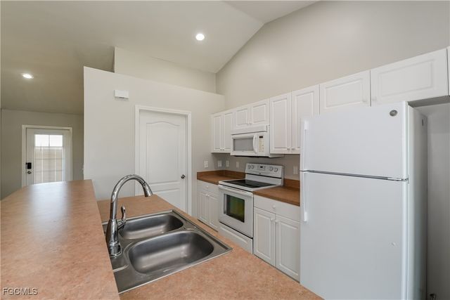 2428 NE 1st AVE, Cape Coral, FL 33909