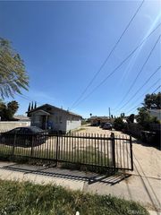 2402 E 126th, Compton, CA 90222