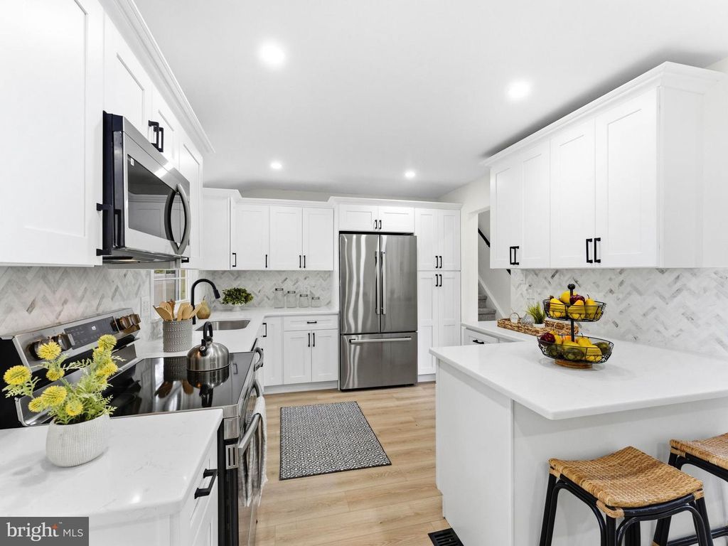 422 BIRCH DR, MICKLETON, NJ 08056 — photo 5