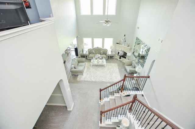 6638 Miller Shadow Lane, Sugar Land, TX 77479