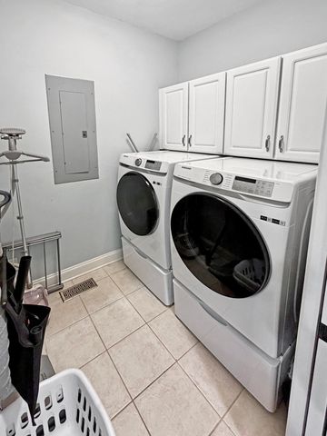 5583 Indigo Fields Boulevard, North Charleston, SC 29418