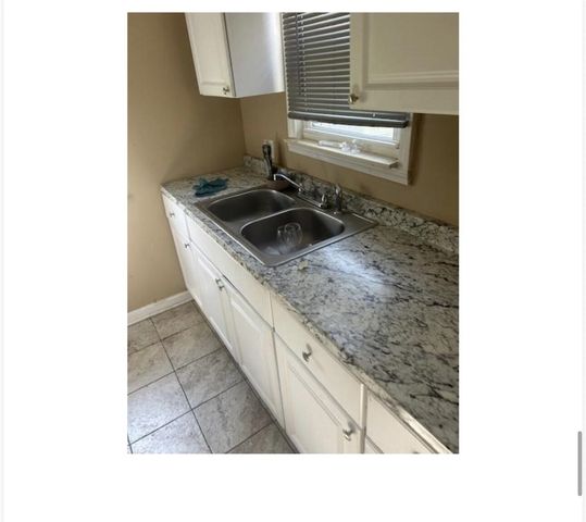 19946 Strasburg Street, Detroit, MI 48205