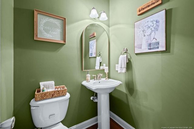 104 Hurdle Lane, Raeford, NC 28376