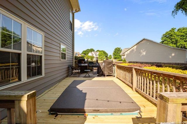 104 Hurdle Lane, Raeford, NC 28376