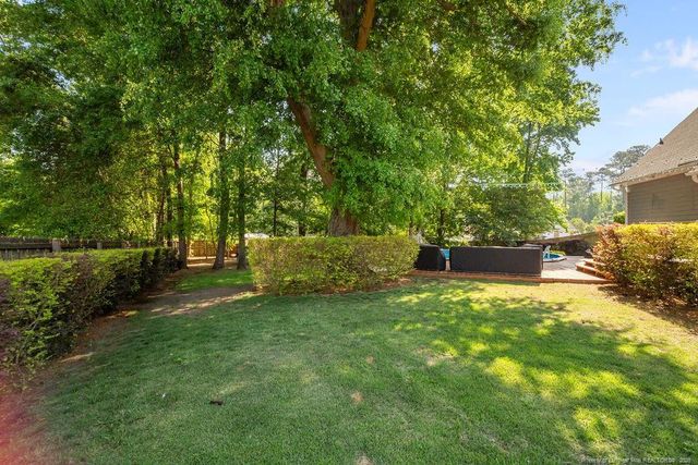 104 Hurdle Lane, Raeford, NC 28376
