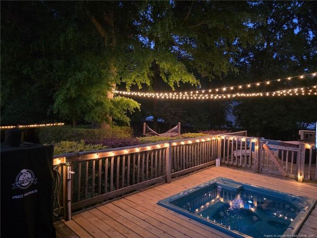 104 Hurdle Lane, Raeford, NC 28376