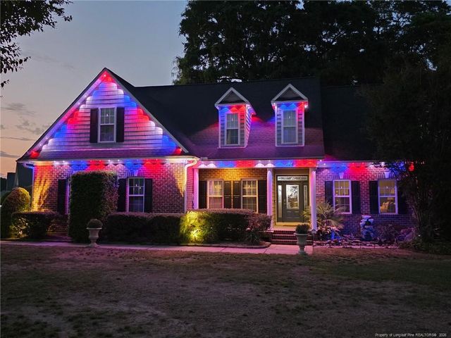 104 Hurdle Lane, Raeford, NC 28376