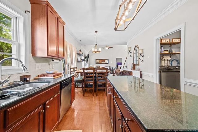 104 Hurdle Lane, Raeford, NC 28376