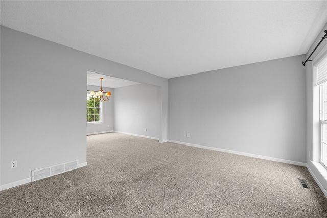 3675 McGowan Boulevard, Marion, IA 52302