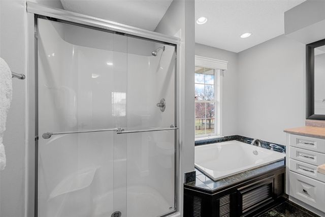 3675 McGowan Boulevard, Marion, IA 52302