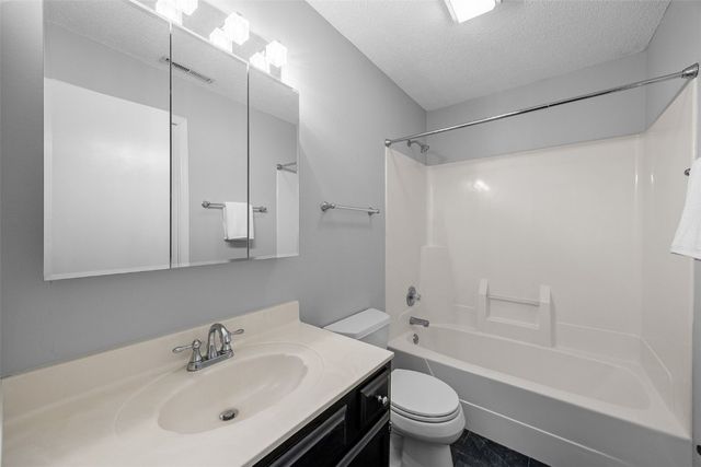 3675 McGowan Boulevard, Marion, IA 52302