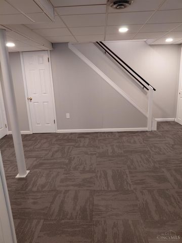 410 Morrvue Drive, Delhi Twp, OH 45238