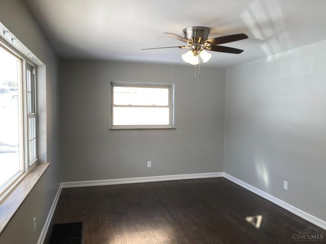 410 Morrvue Drive, Delhi Twp, OH 45238