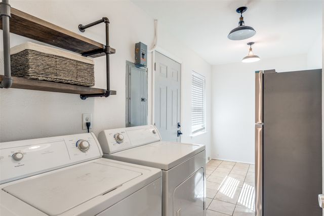 739 Vinecrest Lane, Richardson, TX 75080