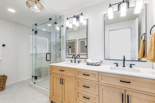 739 Vinecrest Lane, Richardson, TX 75080