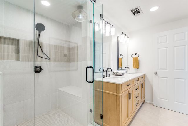 739 Vinecrest Lane, Richardson, TX 75080