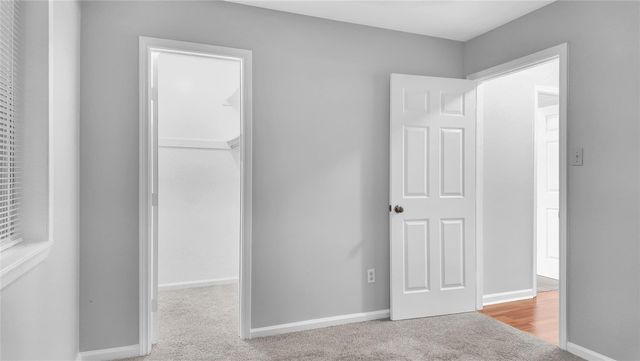 830 S 6th Street, La Porte, TX 77571