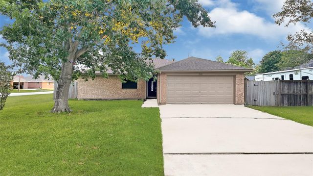 830 S 6th Street, La Porte, TX 77571