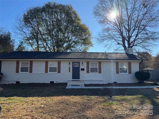 3334 Sudbury Road, Charlotte, NC 28205