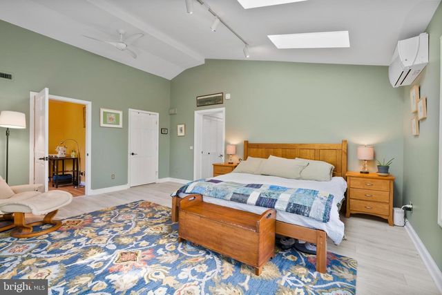 216 DOMER AVE, Takoma Park, MD 20912
