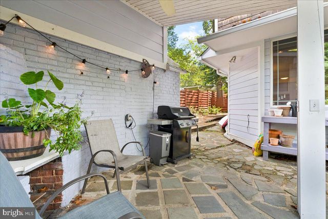 216 DOMER AVE, Takoma Park, MD 20912