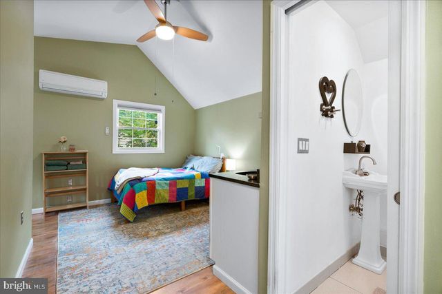 216 DOMER AVE, Takoma Park, MD 20912