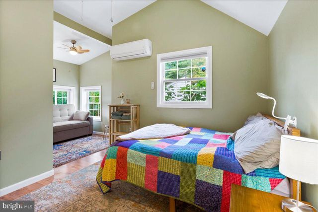 216 DOMER AVE, Takoma Park, MD 20912