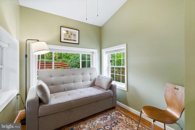216 DOMER AVE, Takoma Park, MD 20912